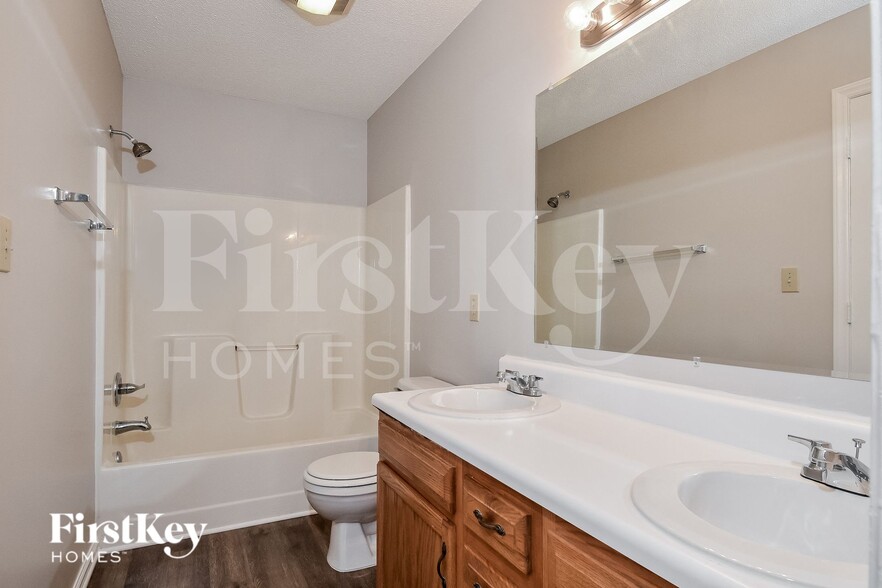 Building Photo - 2014 Carlisle Way