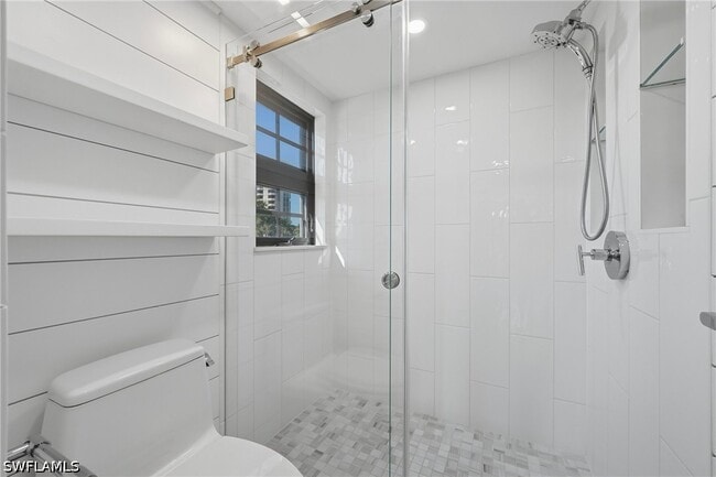 Building Photo - 6080 Pelican Bay Blvd