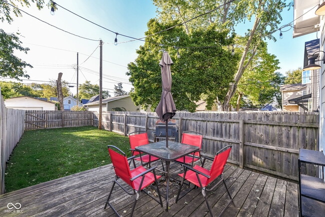 Building Photo - 1242 S Talbott St