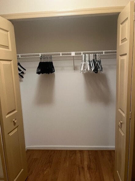 Building Photo - 1017 Shepherds Way