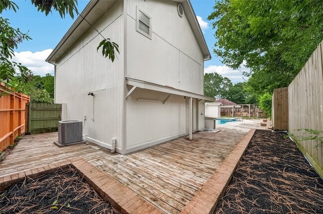 Building Photo - 5207 Bent Bough Ln