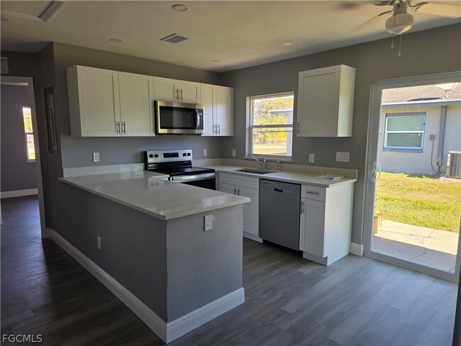 Building Photo - 11451 Char Ann Dr