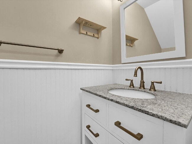 Building Photo - 2409 Eagles View Pl