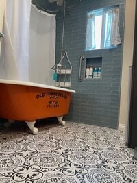 Building Photo - 185 N Grand St