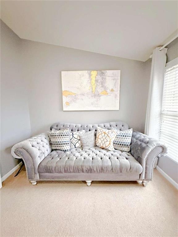 Building Photo - 2708 Beynon Ln NE