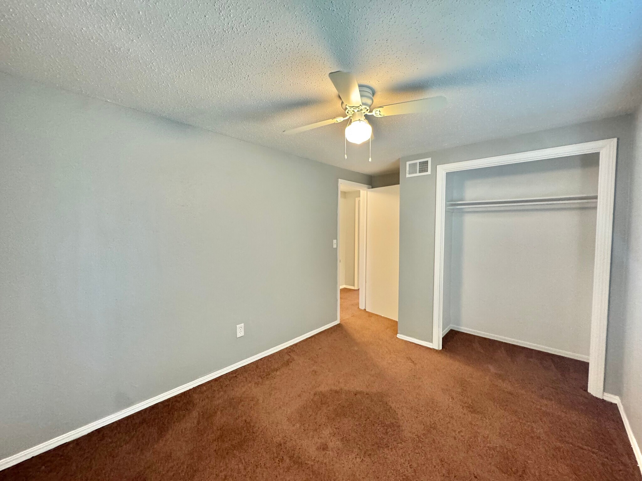 Building Photo - 3029 SW 62nd St