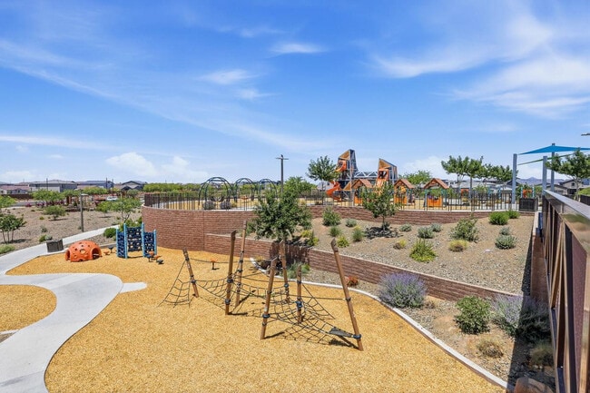 Building Photo - 9319 E Sector Dr