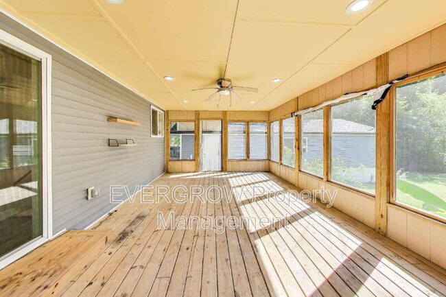 Building Photo - 3713 W 98th St
