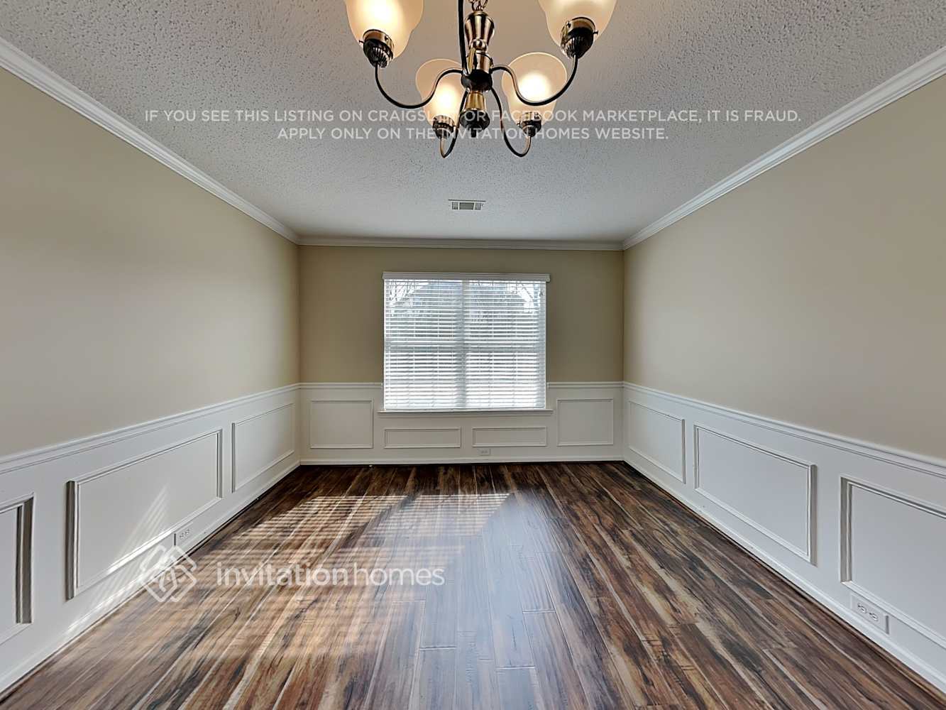 Building Photo - 1457 St George Pl