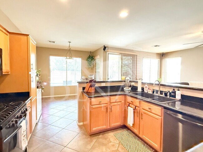 Building Photo - 3622 E Morning Star Ln