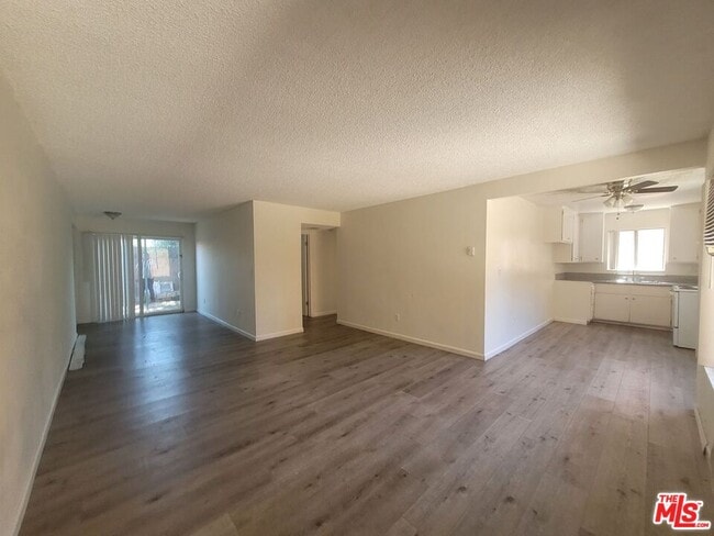 Building Photo - 12634 Kalnor Ave