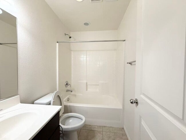 Building Photo - 3828 N Celcius Pl