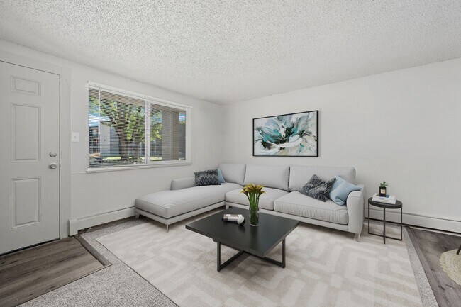 Interior Photo - The Oasis at Belmont Square Apartments