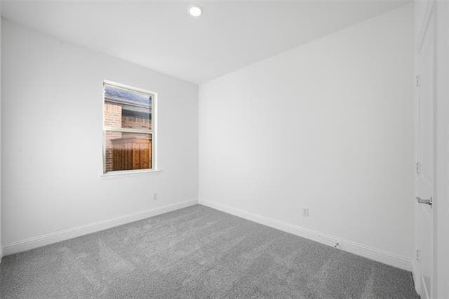 Building Photo - 108 N Sky Dr