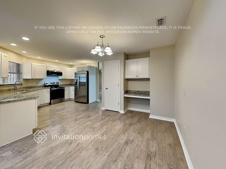 Building Photo - 3532 Finch Dr