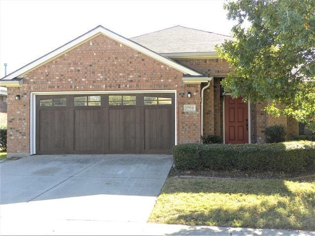 Building Photo - 1704 Flamingo Dr