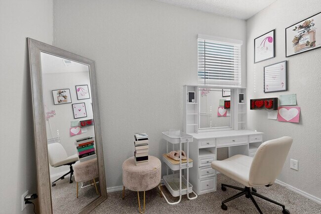 Building Photo - 10650 Valedon Ln SW