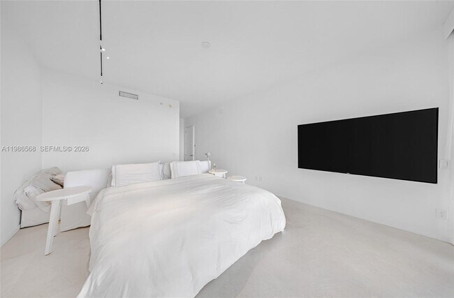 Building Photo - 9705 Collins Ave