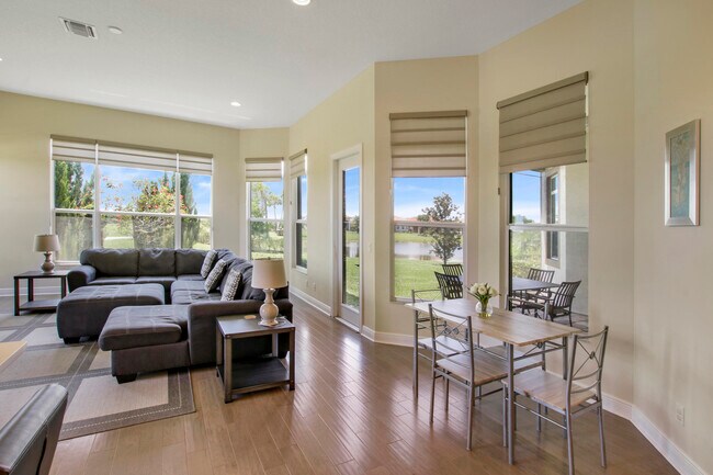 Building Photo - 17001 SW Sapri Way
