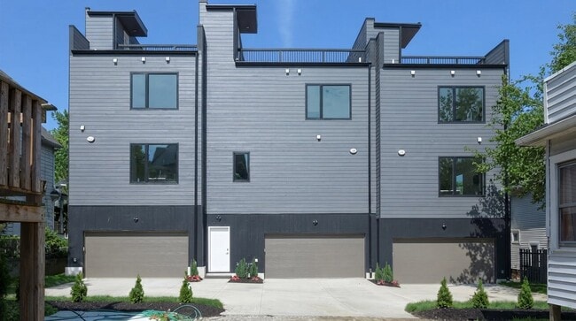 Building Photo - 1367 W 74th St
