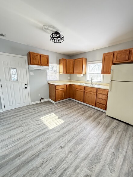 Building Photo - 2729 New Jersey St