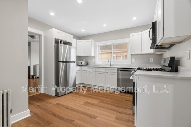 Building Photo - 42-44 Whitman Street - 2