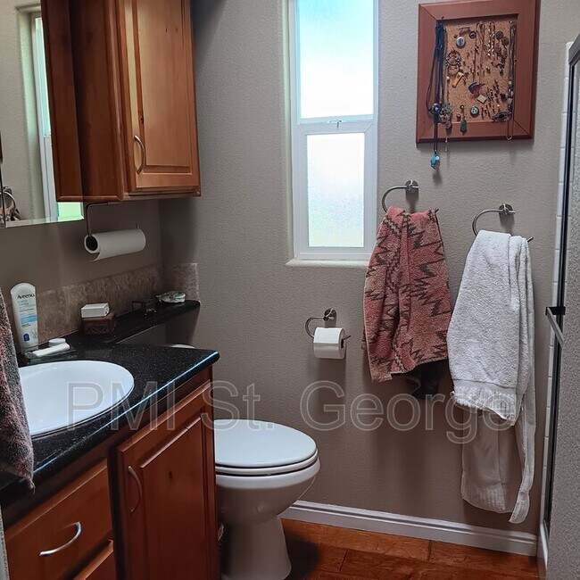 Building Photo - 55 Cinder St