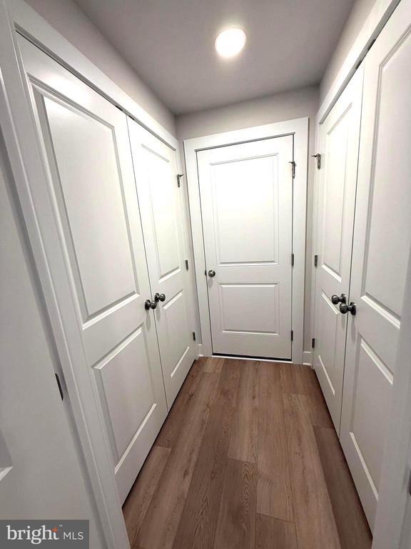 Building Photo - 4133 Ridgeview Ave