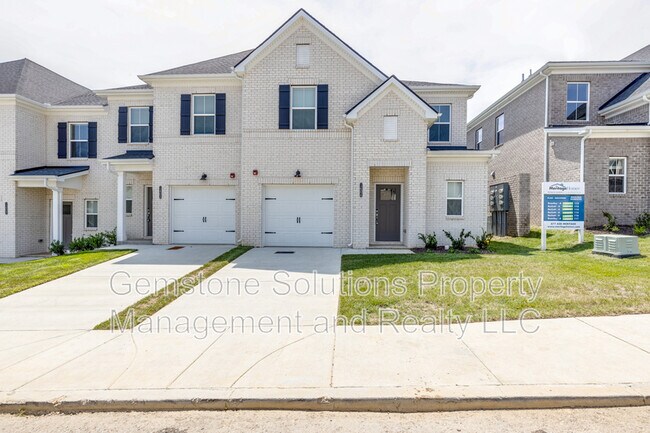 Building Photo - 204 Douglas Bend Rd