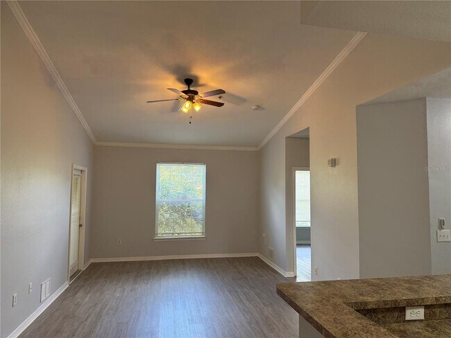 Building Photo - 9916 Courtney Palms Blvd