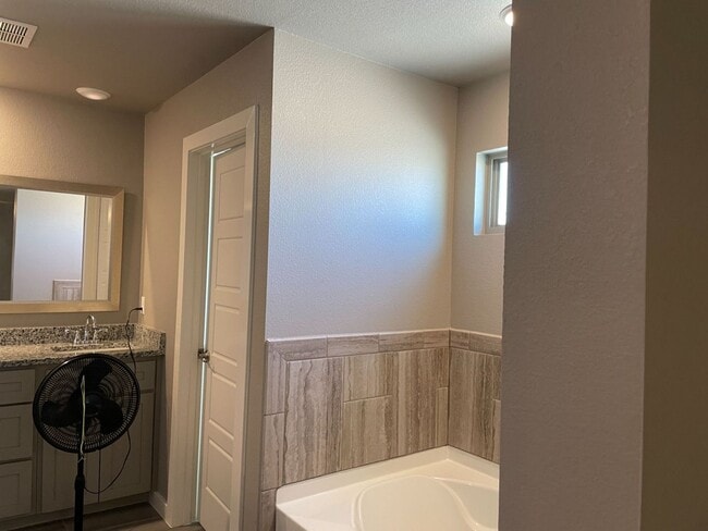 Building Photo - Distinguished 2 Story Home