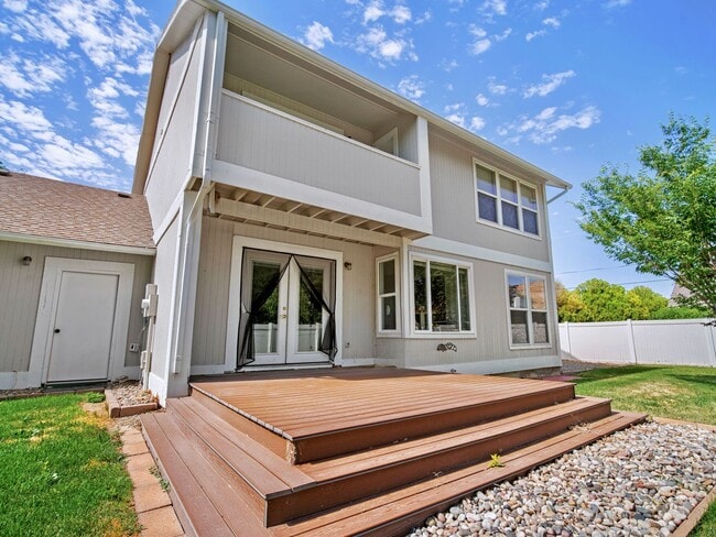 Building Photo - For Rent – Beautiful 4 Bedroom Home in Pal...