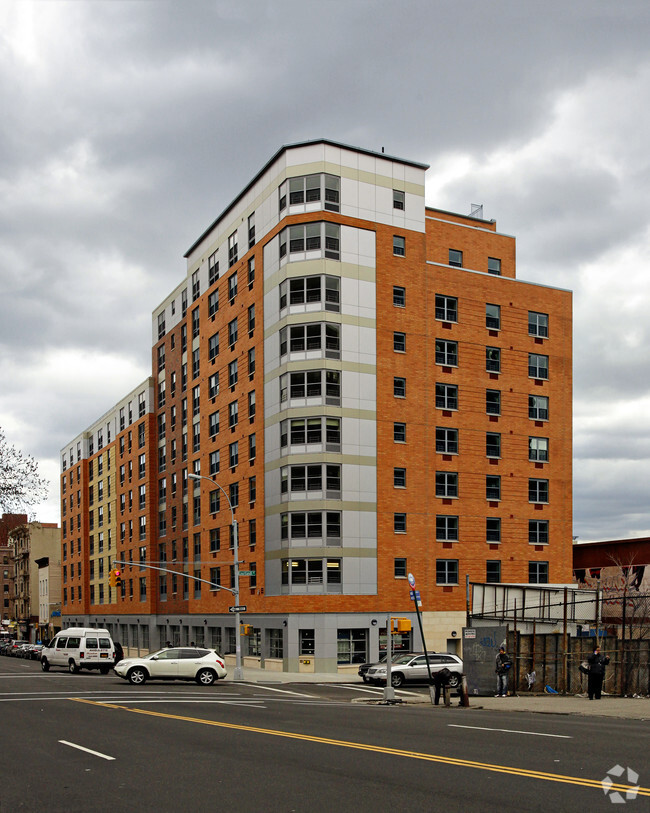 Courtlandt Corners I - 360-370 Courtlandt Ave Bronx NY 10451 ...