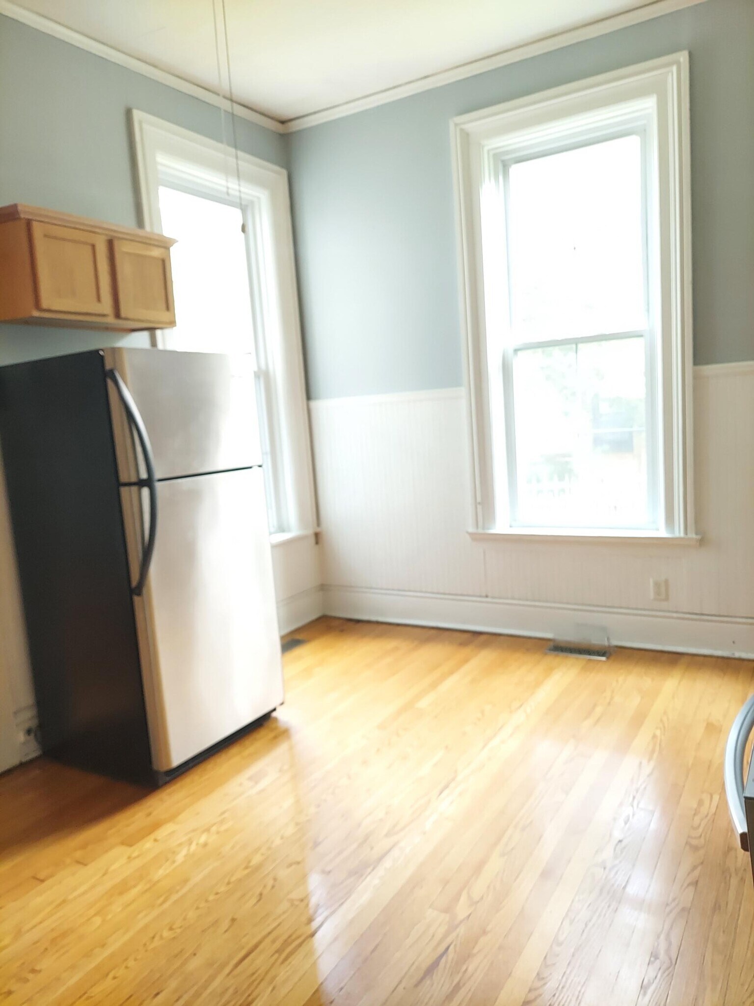 All Stainless steel appliances - 705 W Healey St