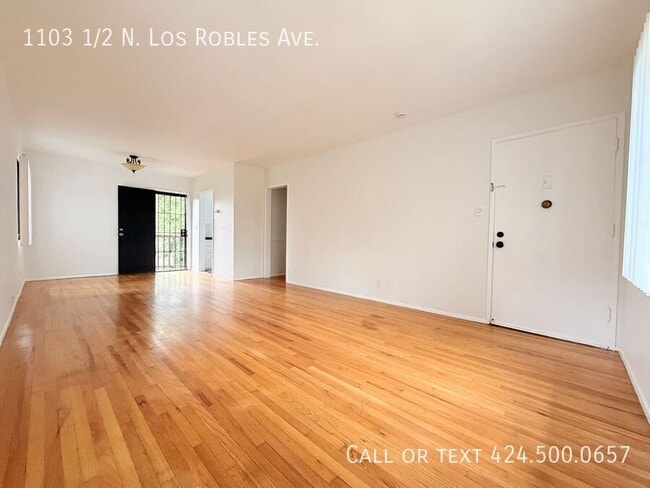 Building Photo - 1103 1/2 N. Los Robles Ave.-