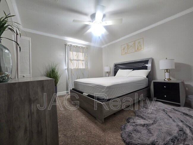 Building Photo - 3117 Smith Farm Rd