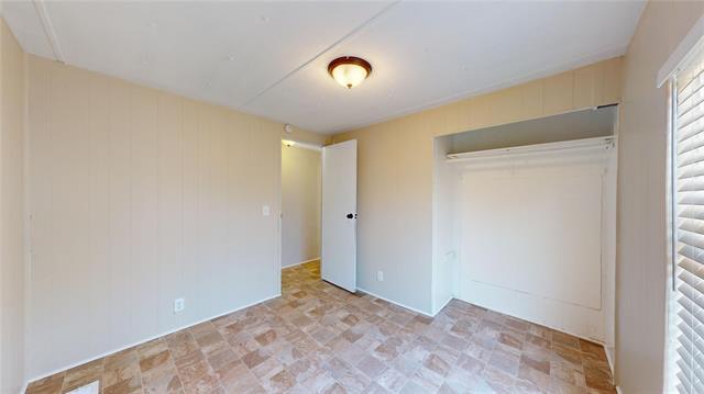 Building Photo - 8472 Preston N Dr