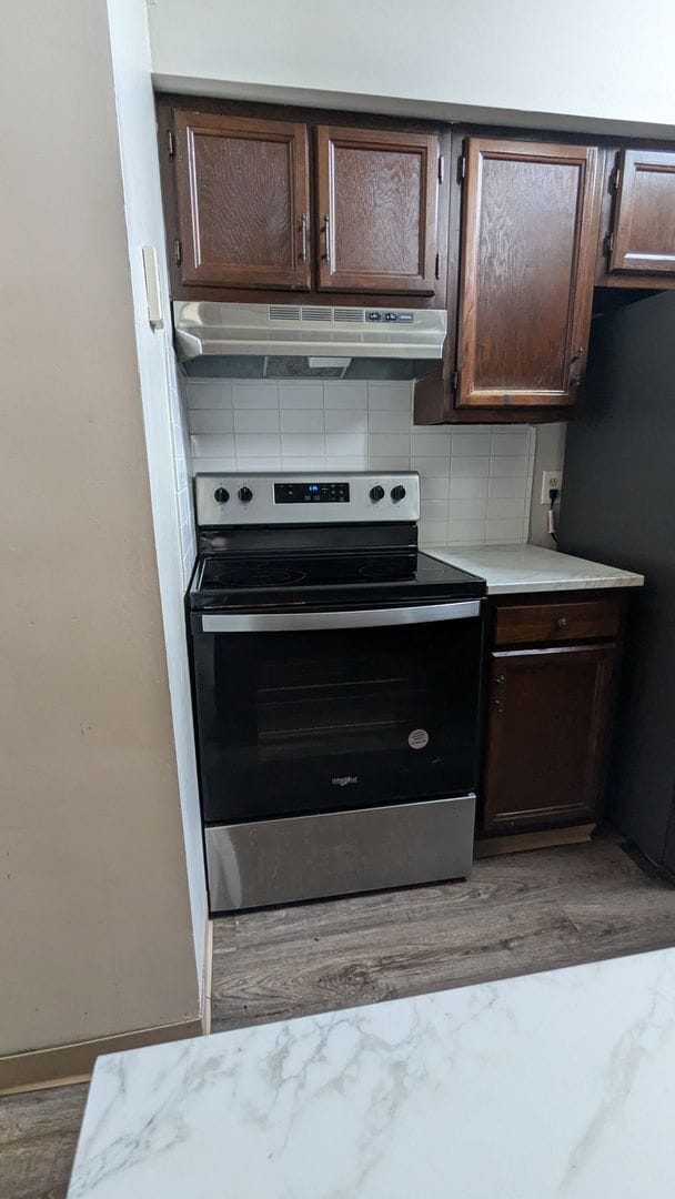 Building Photo - MN Cedar Village (801)