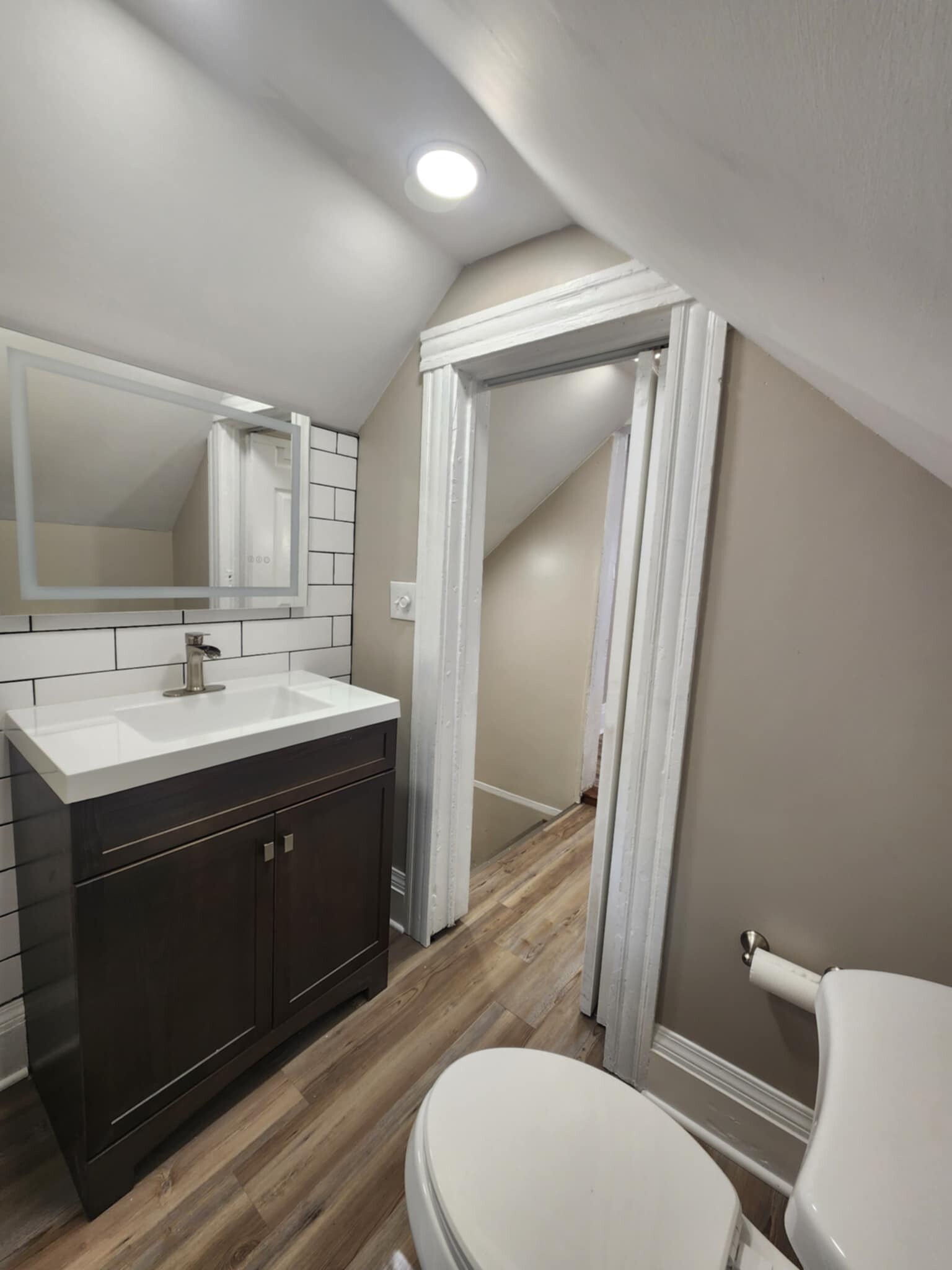 Building Photo - 1301 Buhrer Ave