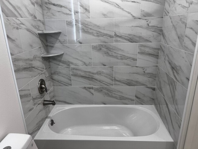 Building Photo - Updated Remodeled Single-Story San Jose Home | 4 Bed, 2 Bath | Blossom Valley
