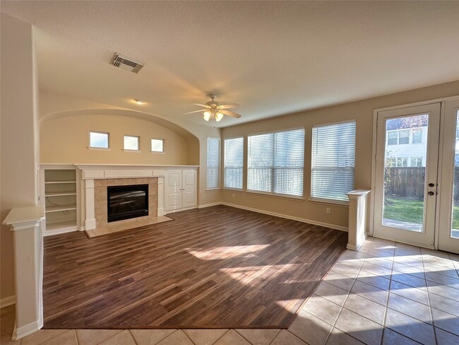 Building Photo - 59 N Flickering Sun Cir