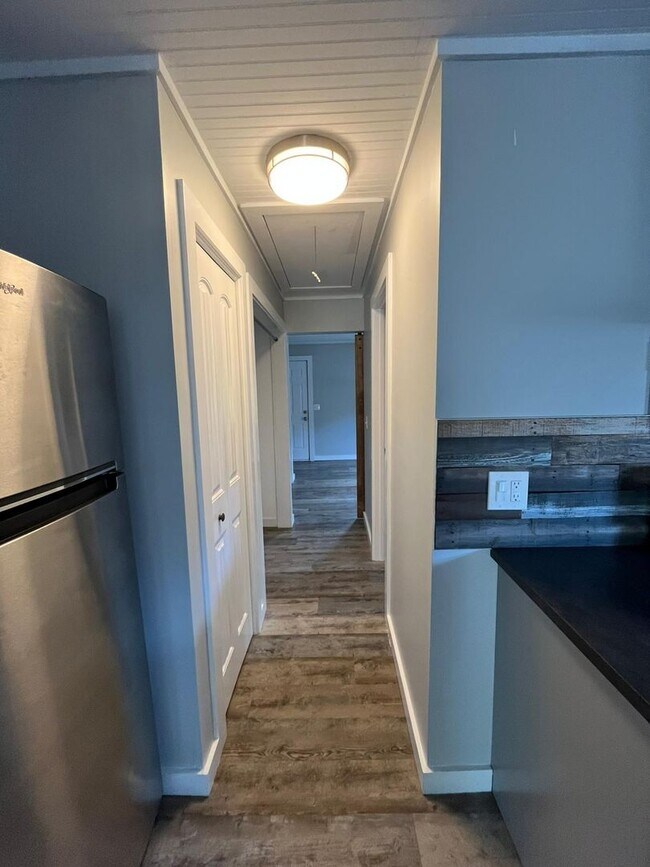 Building Photo - 9 Heatherly Dr