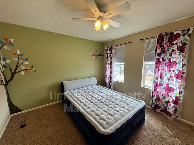 Building Photo - 10047 Antler Creek Dr