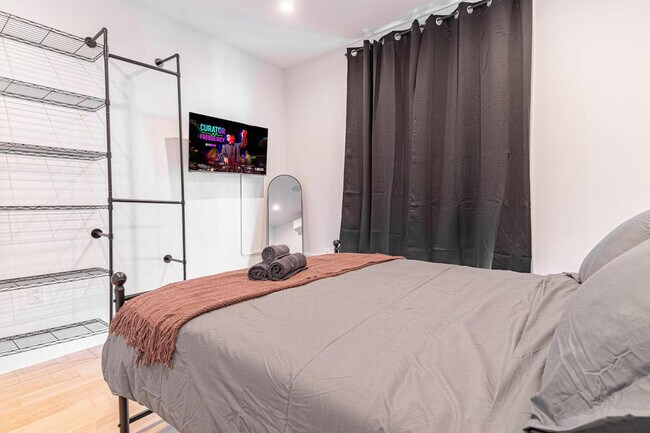 Building Photo - 1255 Decatur St