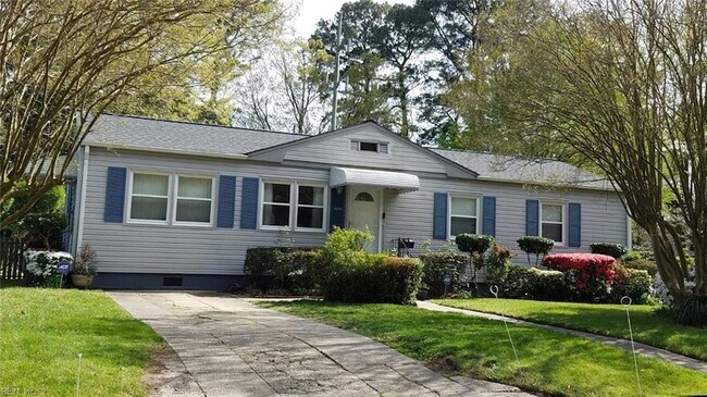 Building Photo - 4525 James Ct