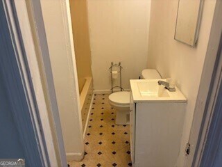 Building Photo - 720 Baker St