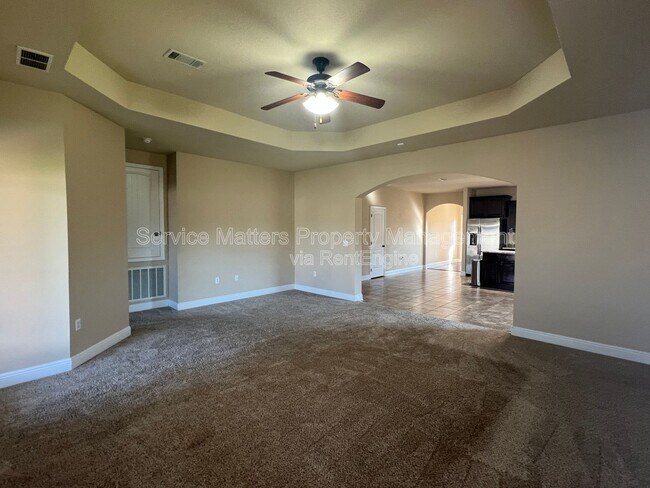 Building Photo - 5951 Palermo Dr