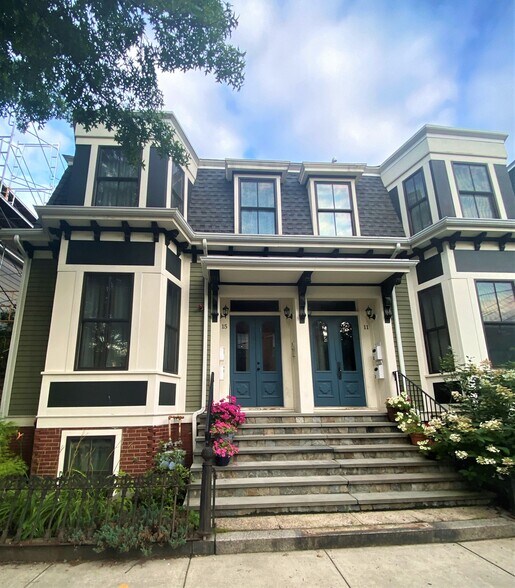 Building Photo - 15 Boardman St
