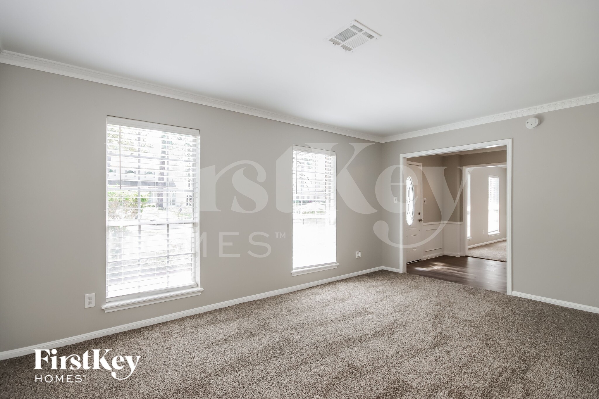 Building Photo - 1702 Corral Dr