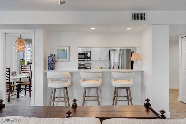 Building Photo - 11118 Gulf Shore Dr